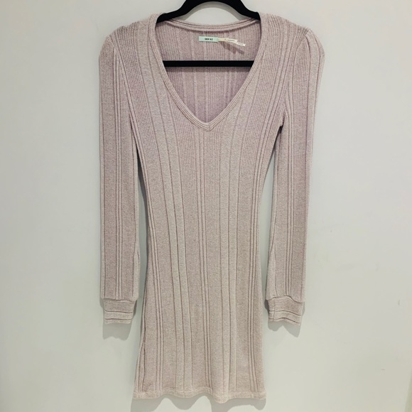 Kimchi Blue | Light Pink Long Sleeve Sweater Dress